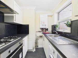 Photo 27- click for photo gallery